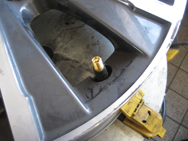 タイヤ交換　その２