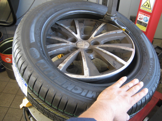 タイヤ交換　その２