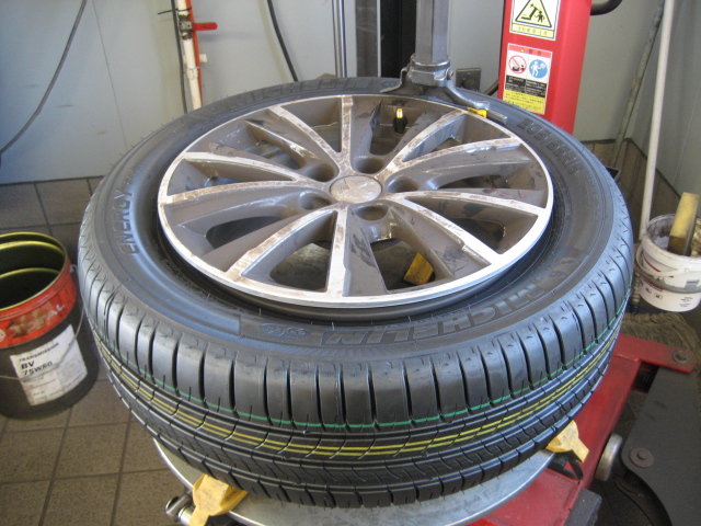 タイヤ交換　その２