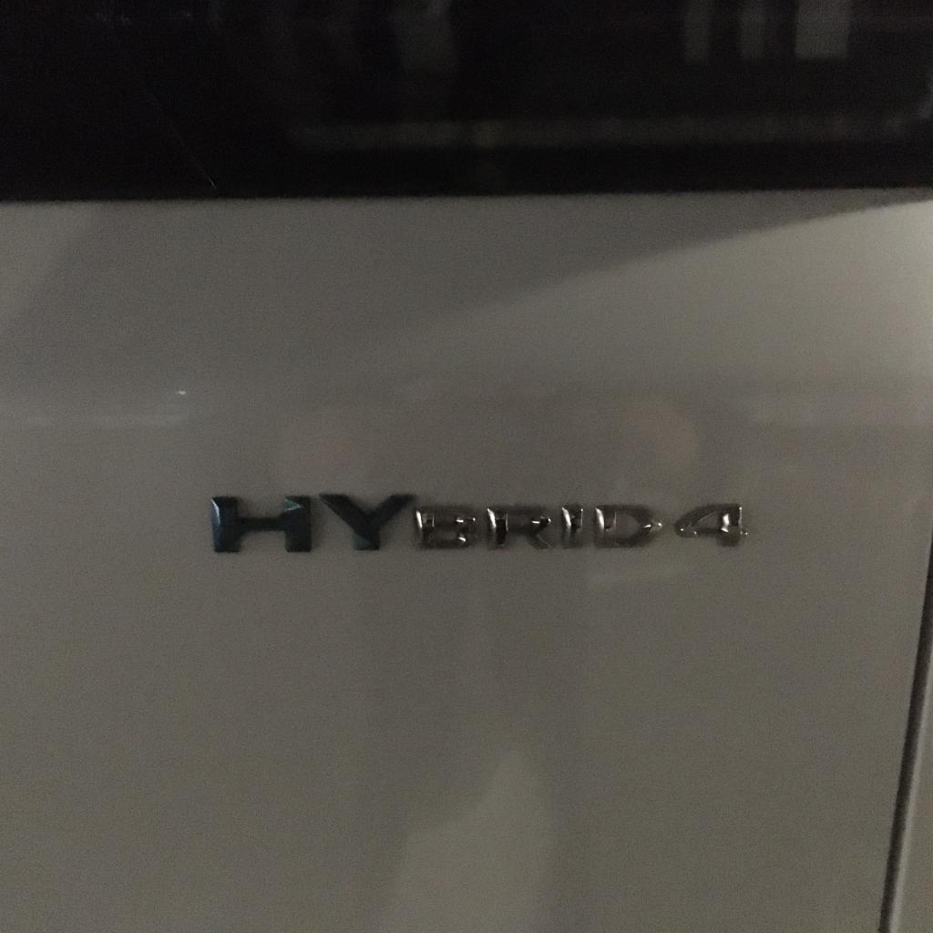 3008HYBRID4